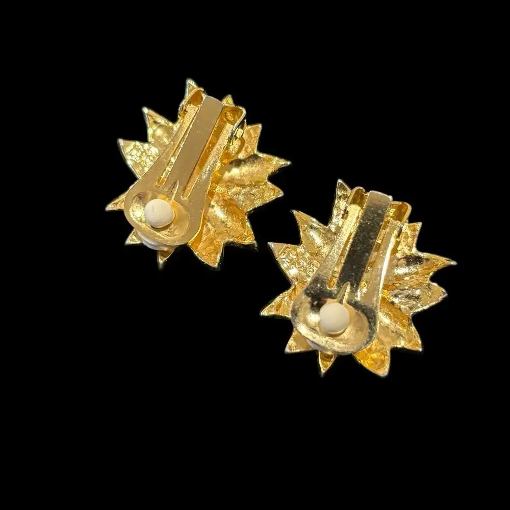 Vintage Red Enamel Poinsettia Flower Clip On Earrings Gold Tone CZ Christmas